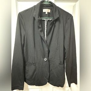 Woman’s black blazer size large